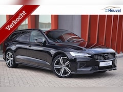 Volvo V60 - T8 Recharge AWD R-Design | Stoelverwarming | 360° Camera | Pilot Assist | H/K | Glossy Bla