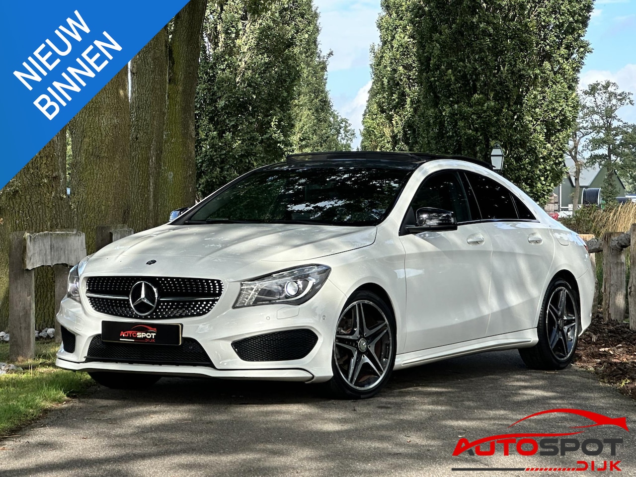 Mercedes-Benz CLA-Klasse - 180 Ambition AMG PANO - AutoWereld.nl