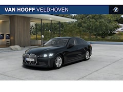 BMW i4 - eDrive40 / Achteruitrijcamera / Adaptieve LED / Comfort Access / Active Cruise Control / S