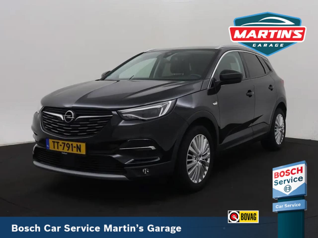 Opel Grandland X - 1.2 Turbo Innovation CRUISE CLIMA NAVI CARPLAY - AutoWereld.nl