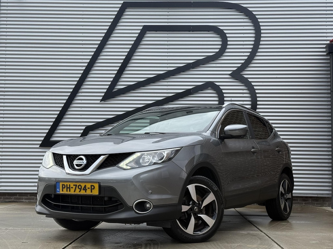 Nissan Qashqai - 1.2 N-Connecta 1e Eigenaar|Navi|Pano|360 Camera|Clima|Cruise|PDC|Stoelverwarming|Dealer On - AutoWereld.nl