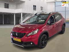 Peugeot 2008 - 1.2 PureTech GT-line UNIEK KM STAND MET NAP