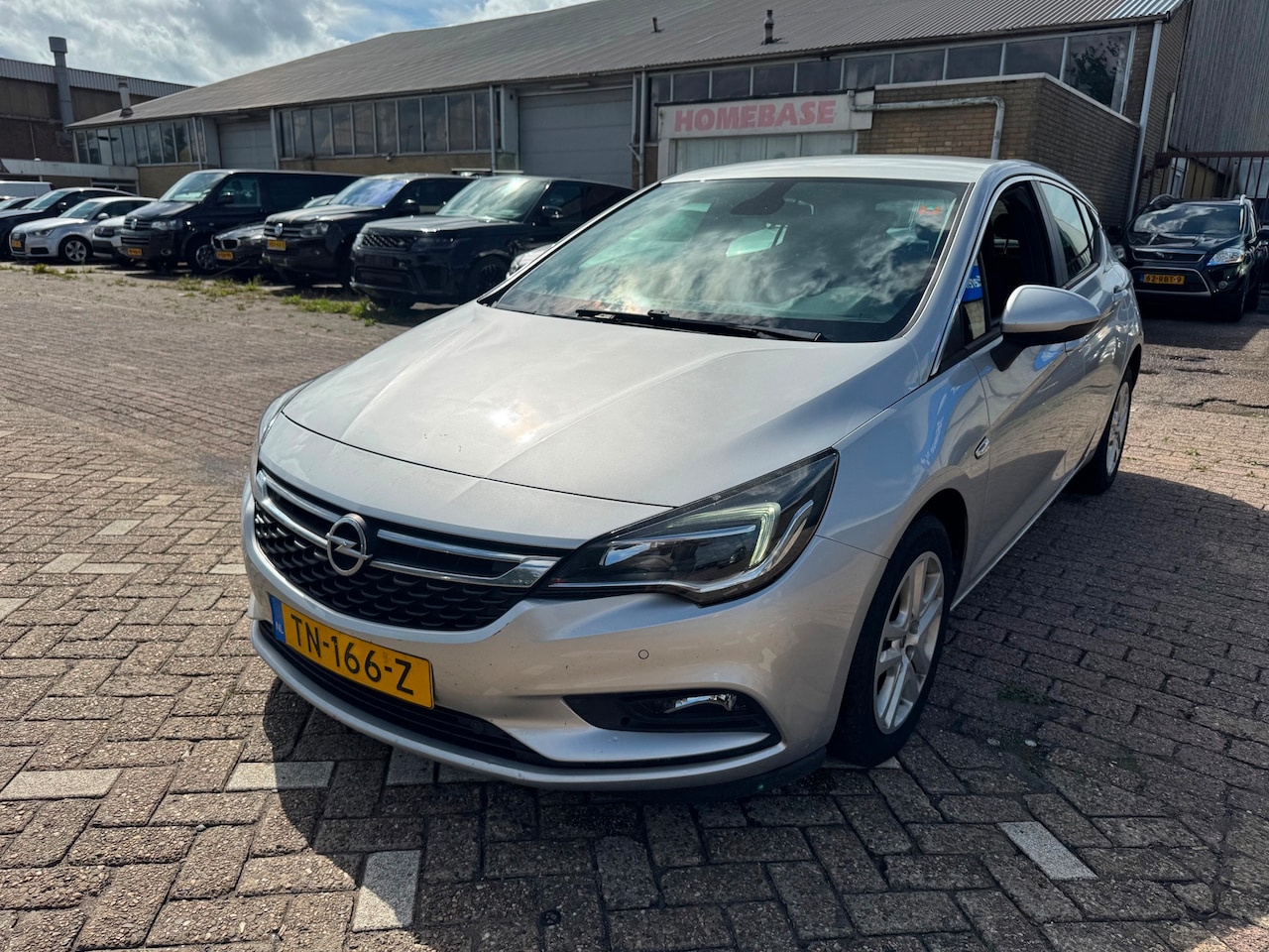 Opel Astra - 1.6 CDTI XENON/NAVI/CLIMA EURO 6 - AutoWereld.nl