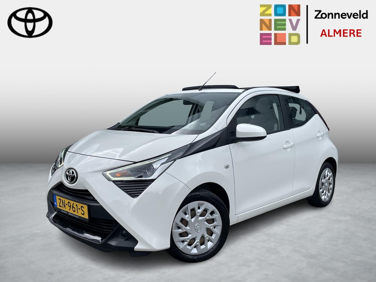 Toyota Aygo - 1.0 VVT-i x-play Appel Carplay ANDROID - AutoWereld.nl