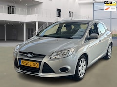 Ford Focus - 1.0 EcoBoost Trend|WHOUW UNIEK LAGE KM MET NAP