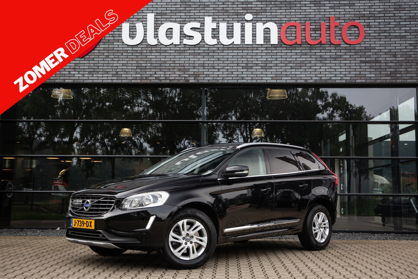 Volvo XC60 - 2.0 D3 FWD Ocean Race 2.0 D3 FWD Ocean Race , Adap. cruise, Trekhaak, Leer, - AutoWereld.nl