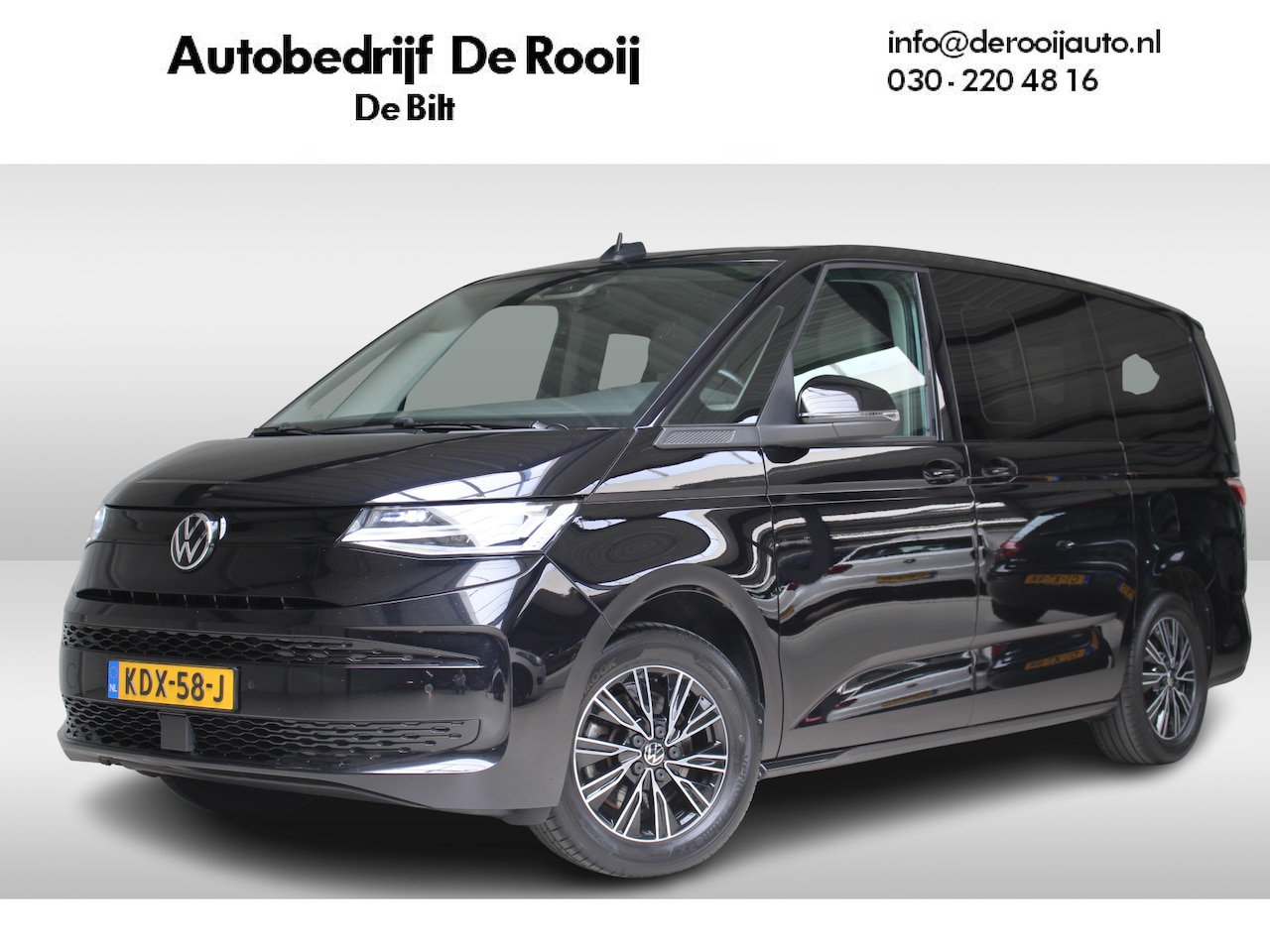 Volkswagen Multivan - 1.4 eHybrid L2H1 Life Business (5-Zitter) Panoramadak | Trekhaak | Camera | inklapbare spi - AutoWereld.nl