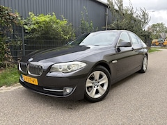 BMW 5-serie - 520i High Executive / AUTOMAAT / LEER / NAVI / CRUISE