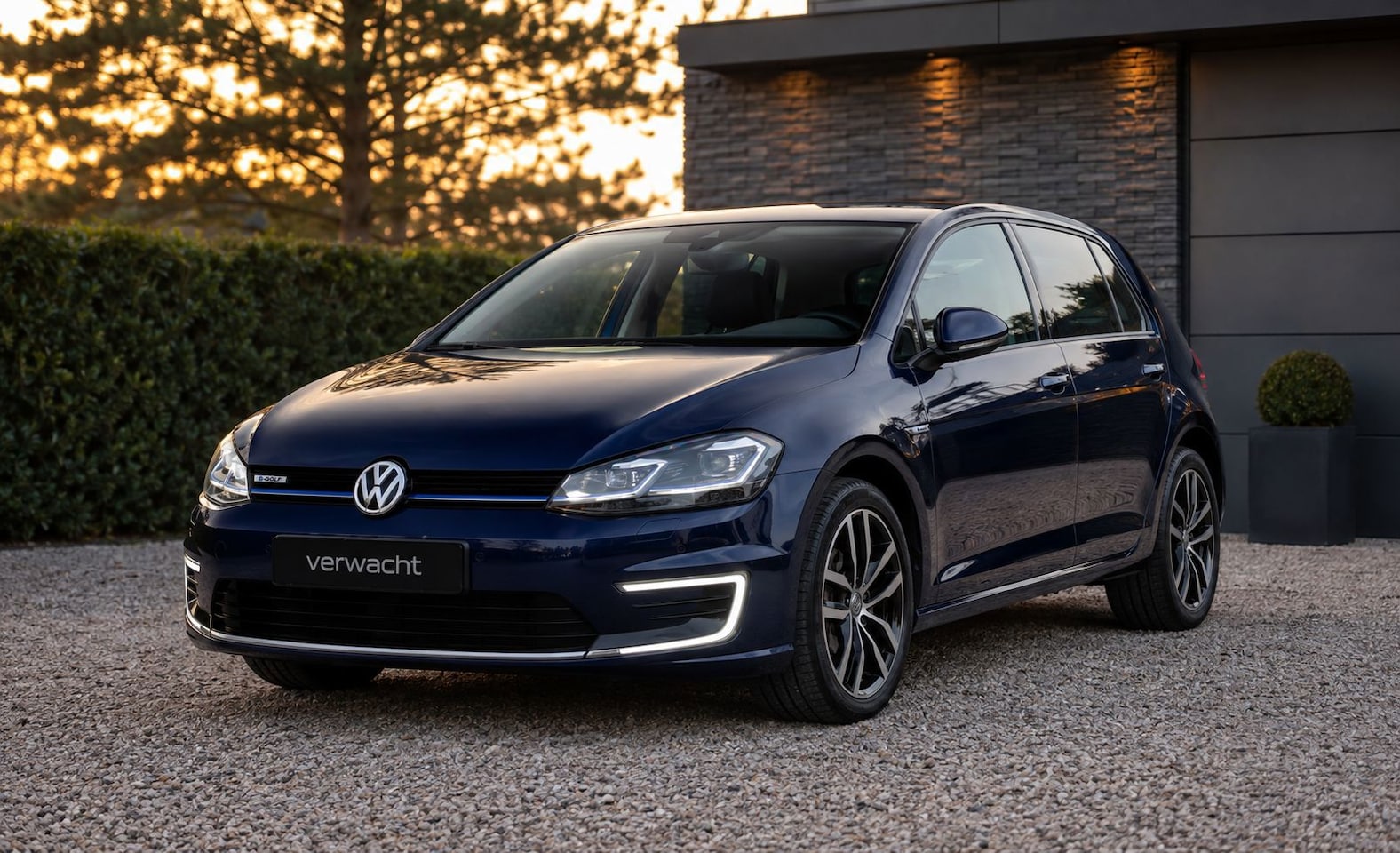 Volkswagen e-Golf - E-Golf | DYNAUDIO | DIGI DASH | STOELVERW. | LEDER | LED - AutoWereld.nl