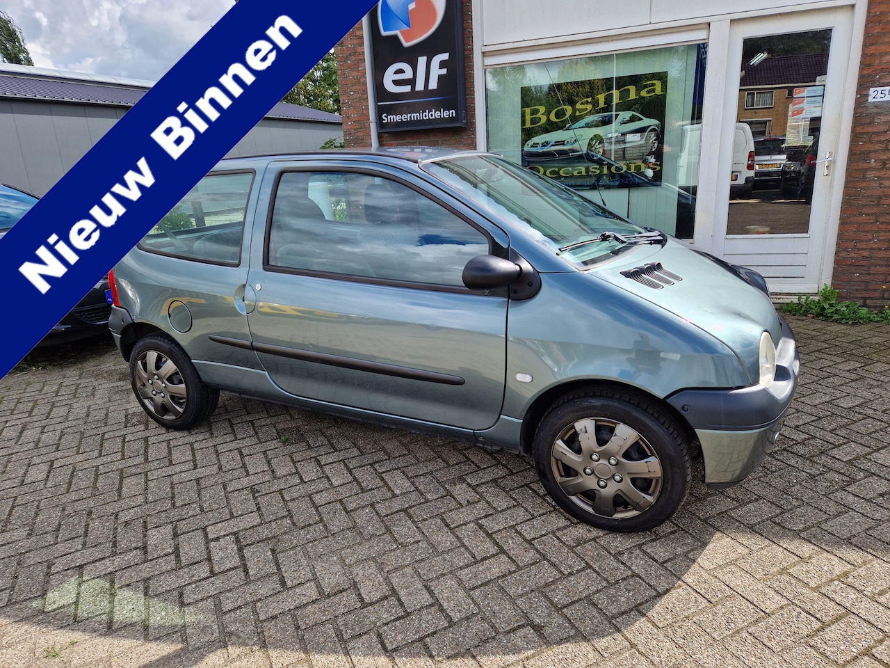 Renault Twingo - 1.2 ''Authentieke'' Airco - Stuurbekrachtiging - Apk 31-07-2027 !! - AutoWereld.nl