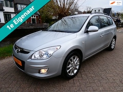 Hyundai i30 CW - 1.6i Dynamic 127pk Automaat 1e eig. Clima Trekhaak 1200kg