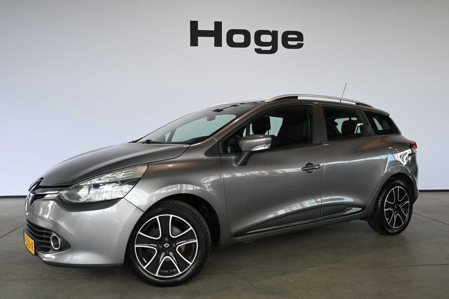 Renault Clio Estate - 1.5 dCi ECO Dynamique Airco Navigatie Cruise control Lichtmetaal PDC Inruil Mogelijk! - AutoWereld.nl