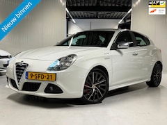 Alfa Romeo Giulietta - 1.4 T 170PK Distinctive Automaat|Navigatie