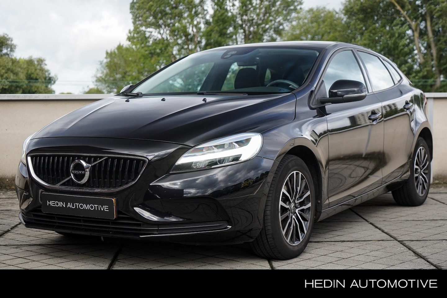 Volvo V40 - 1.5 T2 Edition+ Lederen Bekleding | Cruise Control | Navigatie | Bluetooth | Parkeersensor - AutoWereld.nl