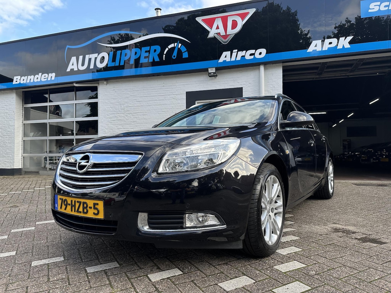 Opel Insignia Sports Tourer - 1.6 T Business /Nieuwe apk bij afelvering/CC/Zomer & winterset/Trekhaak - AutoWereld.nl