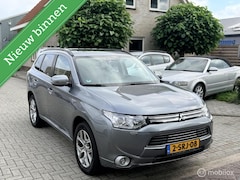 Mitsubishi Outlander - 2.0 PHEV Instyle