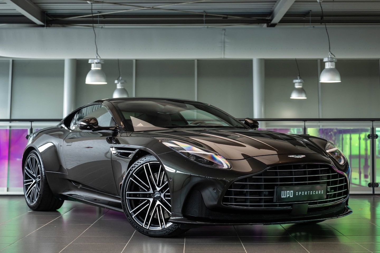Aston Martin V8 Coupé - DB12 4.0 - AutoWereld.nl