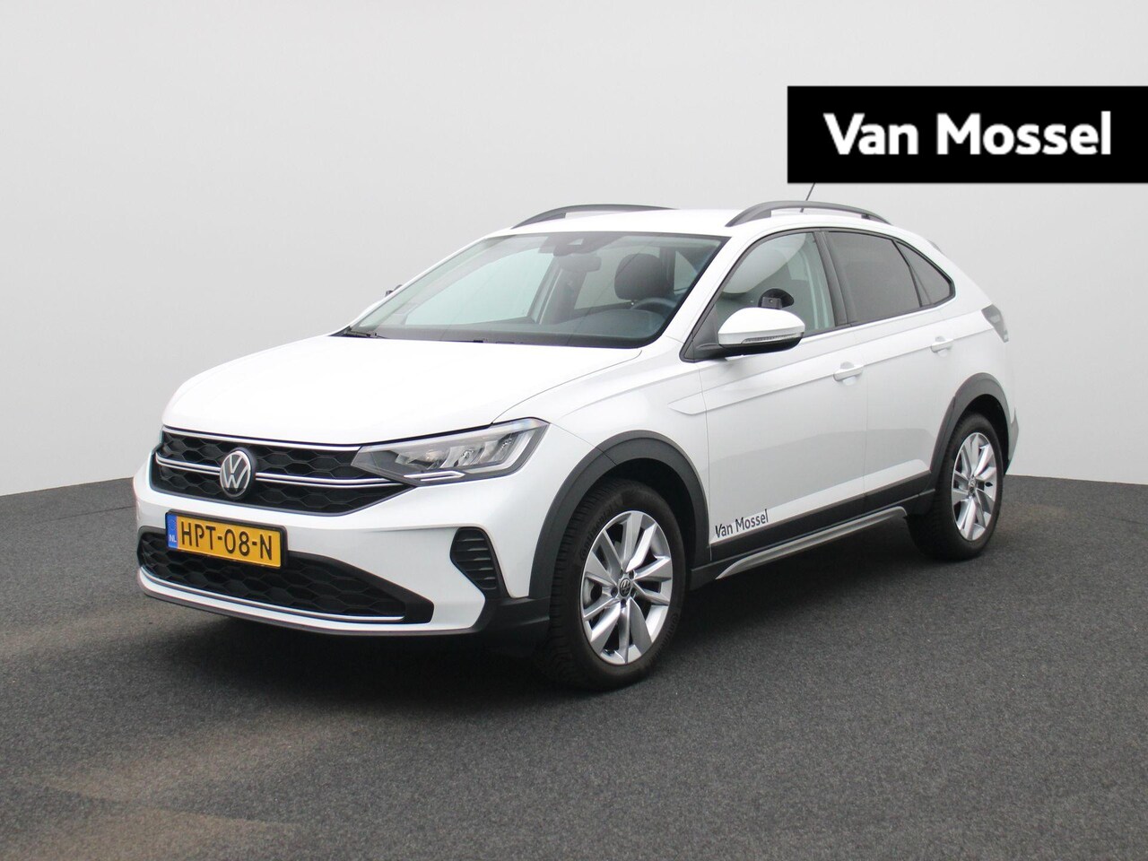 Volkswagen Taigo - 1.0 TSI Life Edition 95 PK| Origineel Nederlands | 1e Eigenaar | Parkeersensoren Achter | - AutoWereld.nl