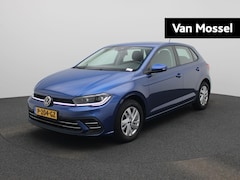 Volkswagen Polo - 1.0 TSI Style 95 PK| Parkeersensoren | Achteruitrijcamera | LED Matrix | Stoelverwarming |