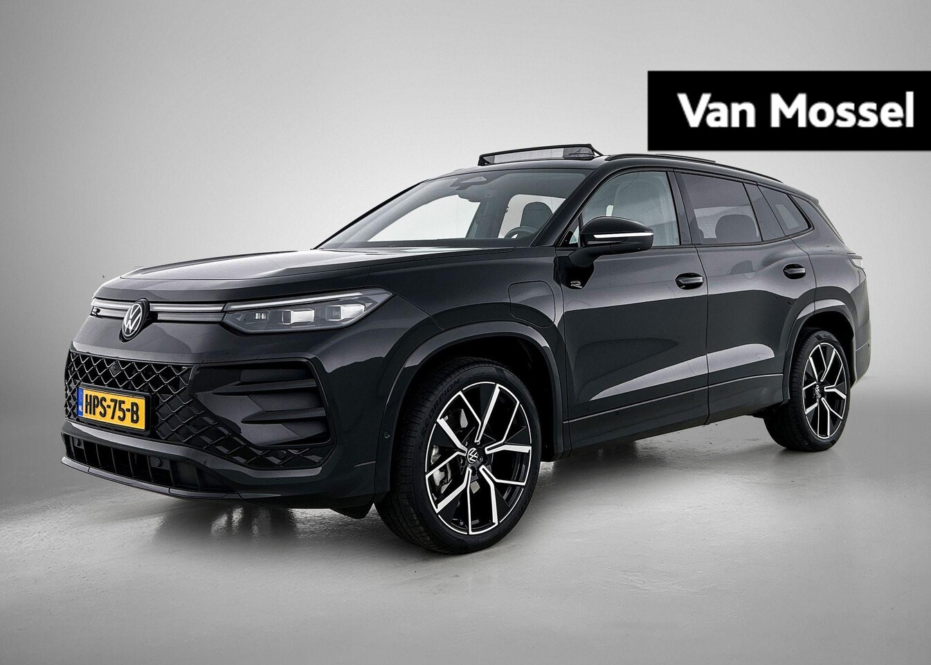 Volkswagen Tayron - 1.5 eHybrid R-Line Edition SoH 99,92% | 204 PK | Automaat | Stoel en Stuurverwarming | Bla - AutoWereld.nl