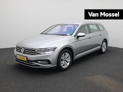 Volkswagen Passat Variant - 1.5 TSI Business 150 PK | Automaat | Climate Control | Navigatie | Adaptieve Cruise Contro
