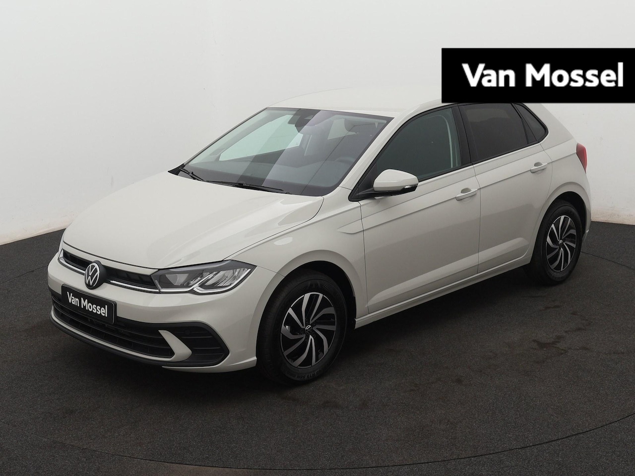 Volkswagen Polo - 1.0 TSI Life Edition 95pk | Navigatie | Apple CarPlay en Android Auto Draadloos | Achterui - AutoWereld.nl