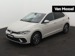 Volkswagen Polo - 1.0 TSI Life Edition 95pk | Navigatie | Apple CarPlay en Android Auto Draadloos | Achterui