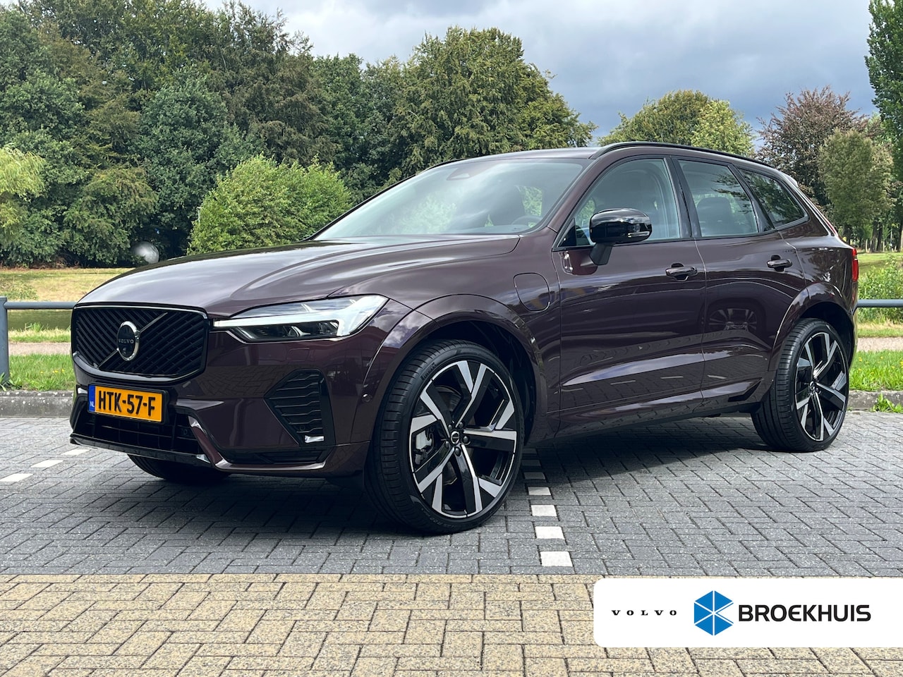 Volvo XC60 - 2.0 T8 Plug-in hybrid AWD Ultra Dark | Facelift | Polestar Optimisation | Luchtvering | Bo - AutoWereld.nl