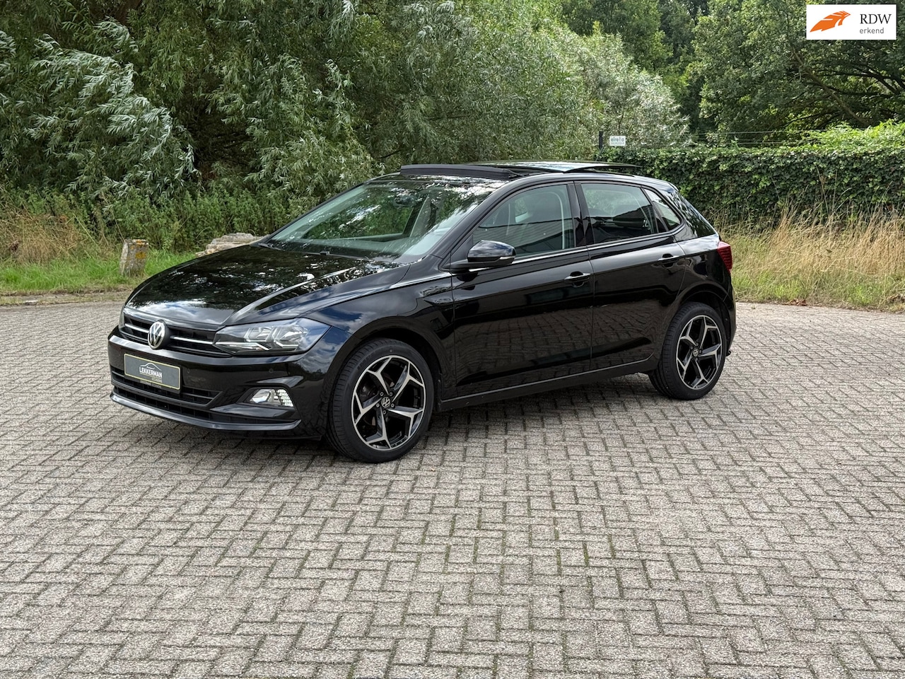 Volkswagen Polo - 1.0 TSI Highline PANO I EERSTE EIG I CARPLAY I PDC I CLIMA - AutoWereld.nl