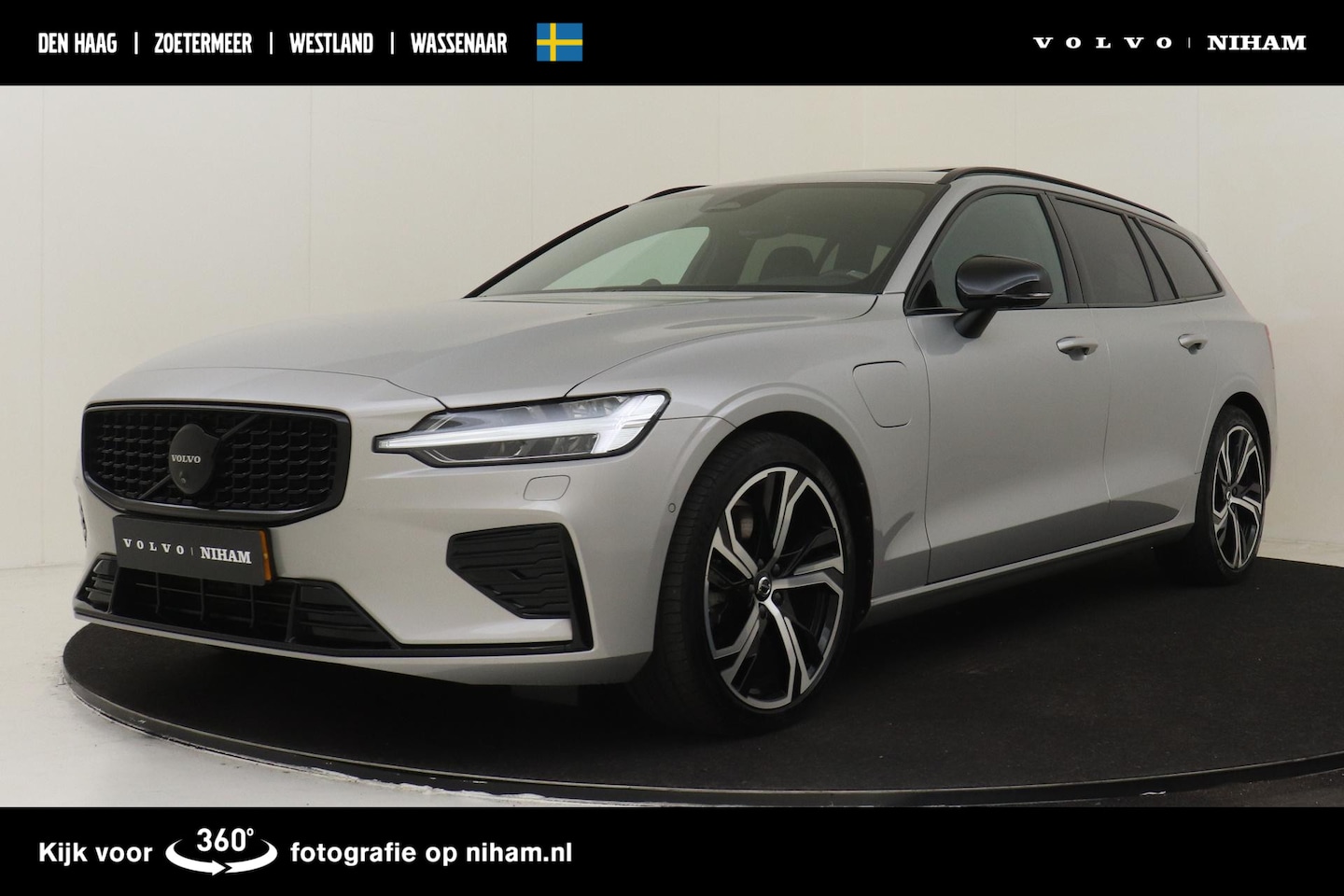 Volvo V60 - T6 PLUG-IN HYBRID AWD ULTRA DARK *VOL!* -PANO.DAK|BOWERS&WILKNS|360°CAM|19"|HEAD-UP DISP.| - AutoWereld.nl