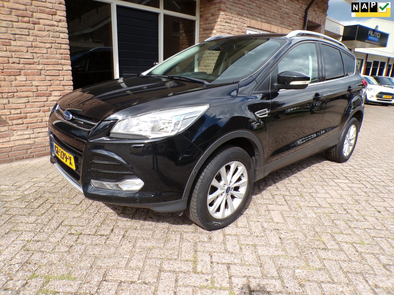 Ford Kuga - 1.5 Titanium 1.5 Titanium - AutoWereld.nl