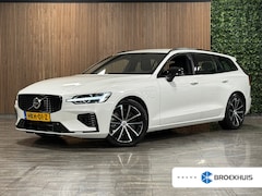 Volvo V60 - T6 AWD Recharge Plus Dark | Trekhaak | 360° Camera | All Season banden | Harman Kardon | C