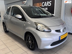 Toyota Aygo - 1.0-12V Access | Nieuwe APK | LM velgen | Airco |