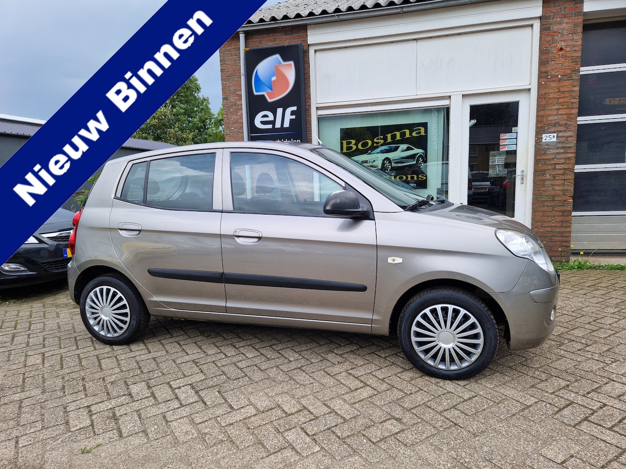 Kia Picanto - 1.1 ''Fifteen'' Hoge instap - Stuurbekrachtiging - Apk 28-08-2027 !! - AutoWereld.nl