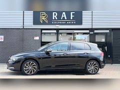 Volkswagen Golf - 1.4 eHybrid Style, Automaat, Carplay, Verw Stoelen, Verw Stuur, Massage stoel, Trekhaak