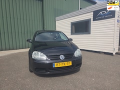 Volkswagen Golf - 2.0 FSI Sportline - INRUILKOOPJE ZO MEENEMEN