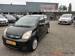 Daihatsu Cuore - 1.0 Premium 5Drs Airco Zwart Zuinige Auto