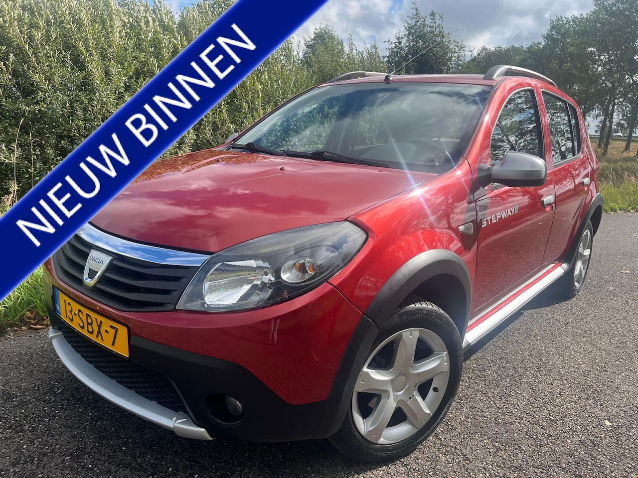 Dacia Sandero Stepway - 1.6 - AutoWereld.nl