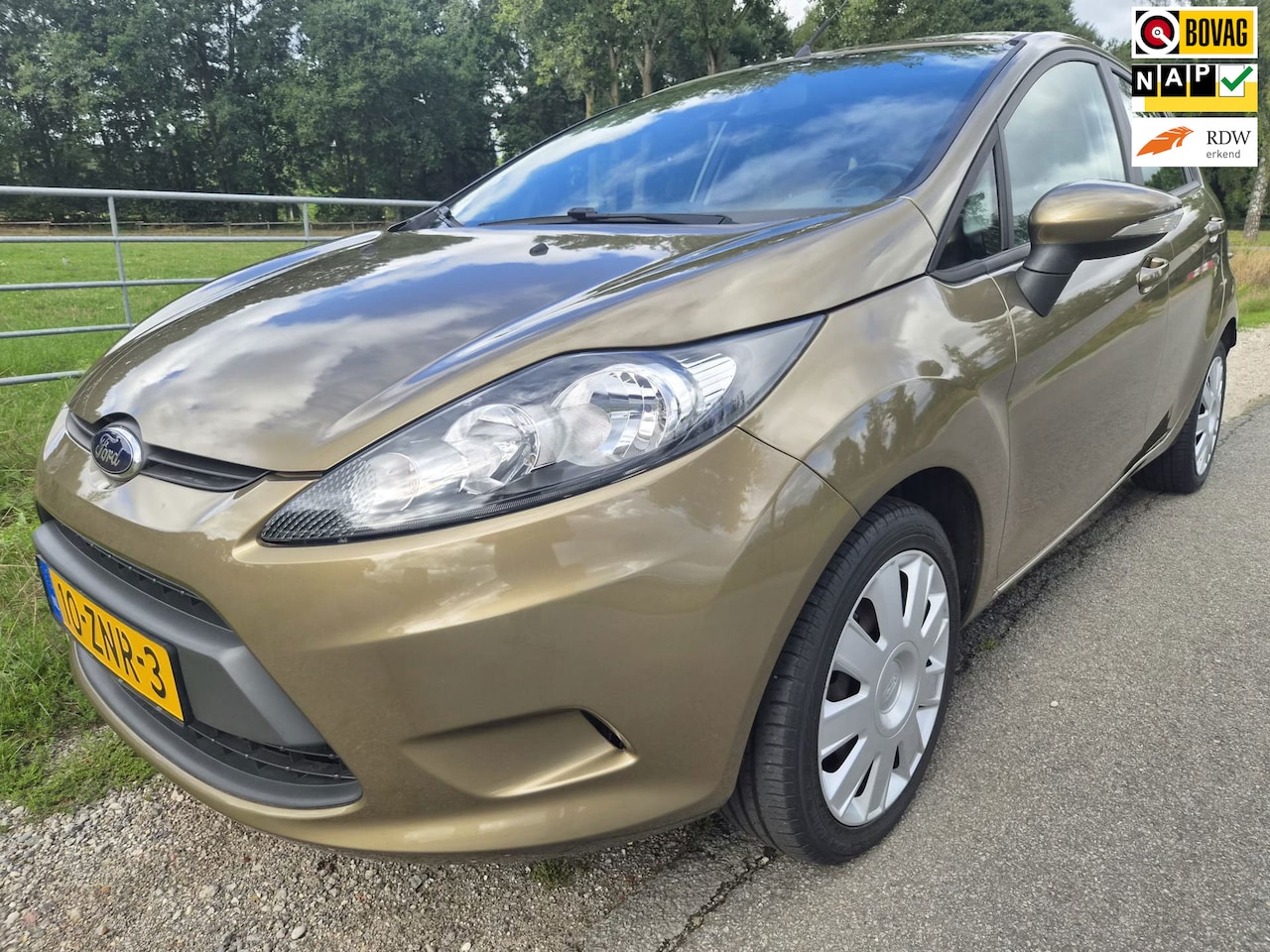 Ford Fiesta - 1.25 Champion perfect onderhouden! Zeer nette wagen en pas 67.381km gereden! - AutoWereld.nl