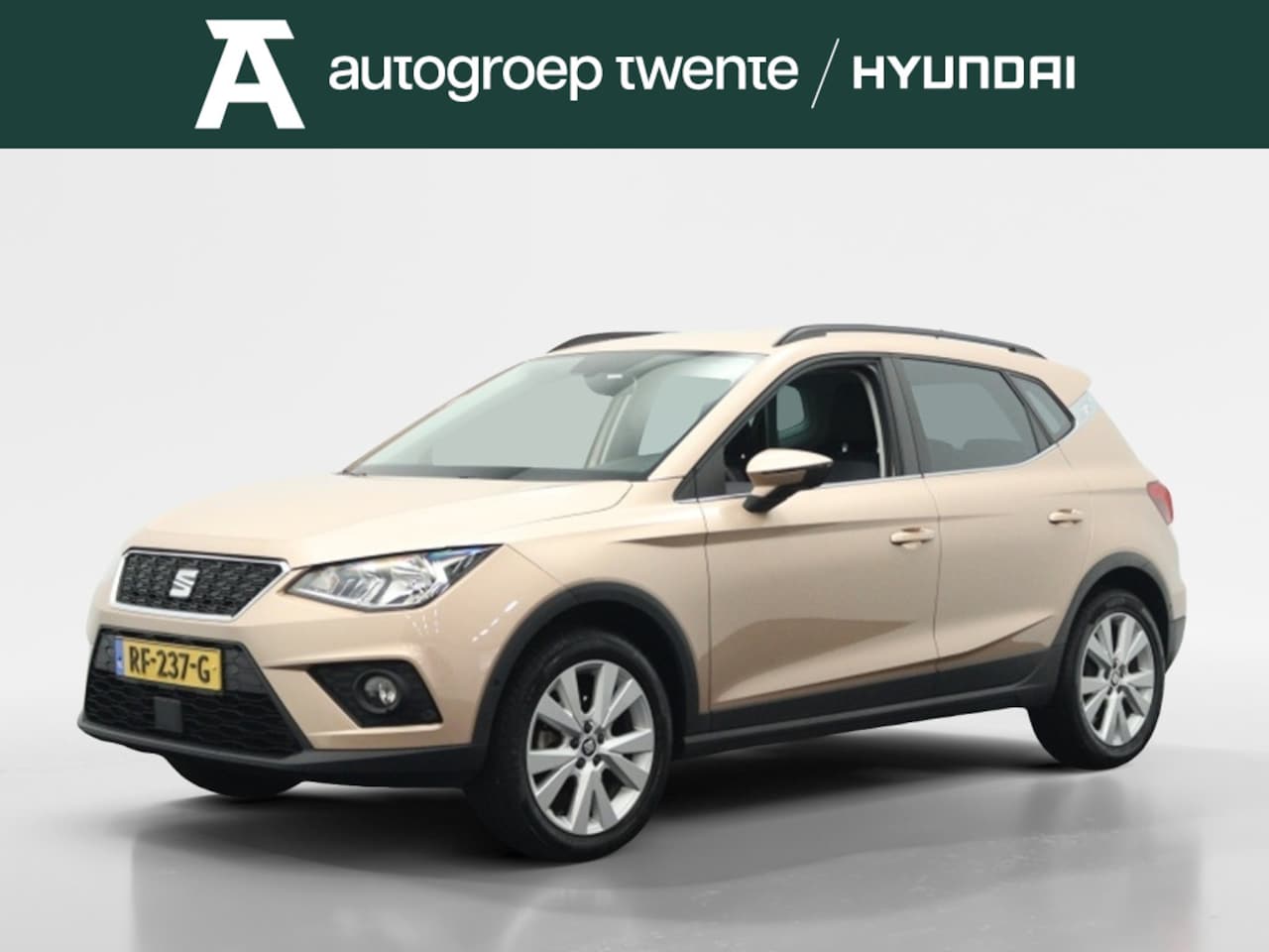 SEAT Arona - 1.0 TSI Style Launch | Trekhaak | Navigatie | Camera | Stoelverwarming - AutoWereld.nl