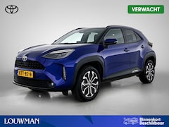 Toyota Yaris Cross - 1.5 Hybrid 115 First Edition + | BTW Voertuig | Stoel+stuurverwarming | Draadloze telefoon