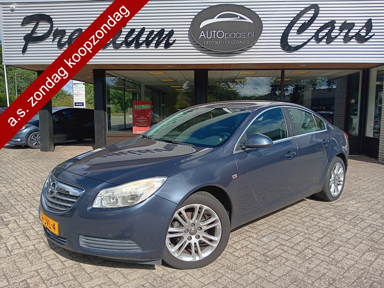 Opel Insignia - 1.8 Business 18 inch,trekh,airco,nav,cruise. Nette auto - AutoWereld.nl