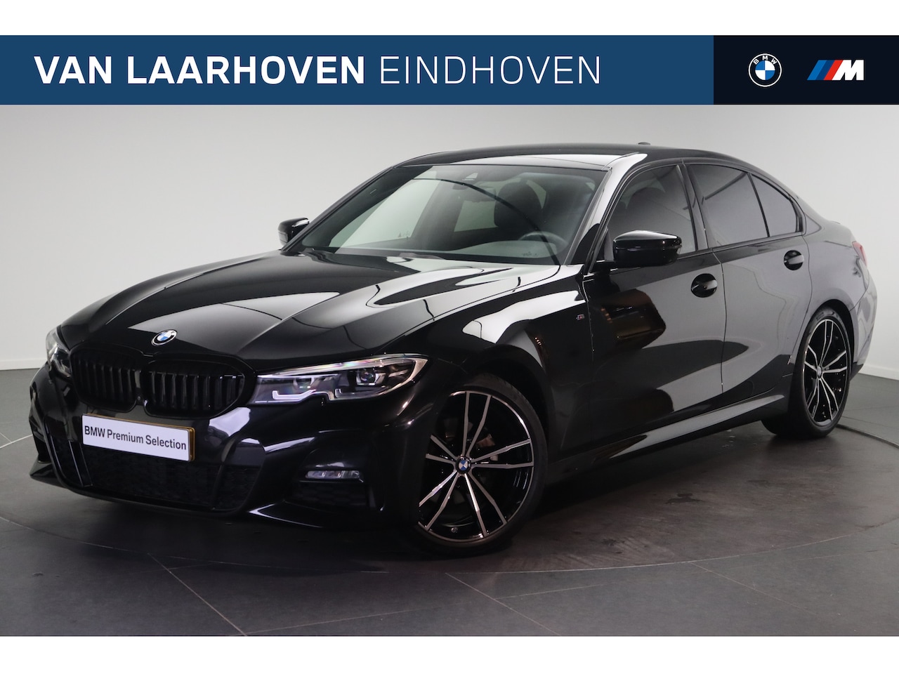 BMW 3-serie - 320i High Executive M Sport Automaat / Trekhaak / Sportstoelen / Parking Assistant Plus / - AutoWereld.nl