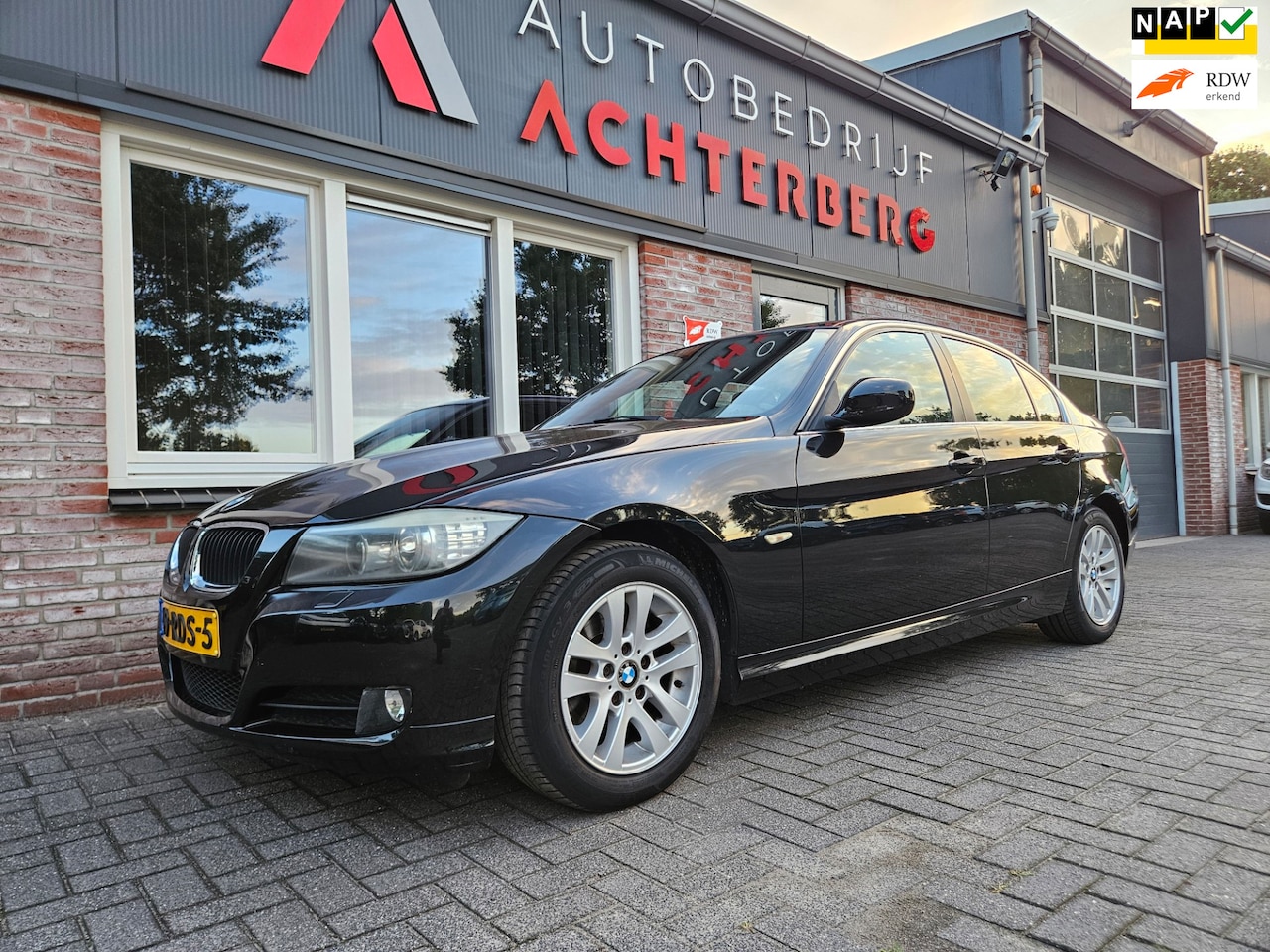 BMW 3-serie - 318i Corporate Lease Business Line Xenon! Airco/Clima! Nette Auto! Navigatie! - AutoWereld.nl