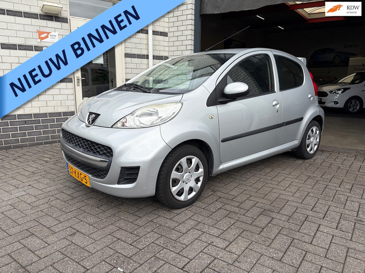 Peugeot 107 - 1.0-12V Sublime 42.000km - AutoWereld.nl
