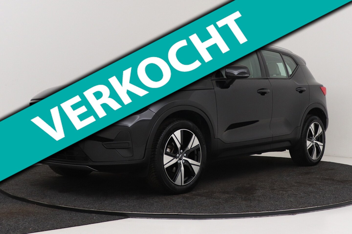 Volvo XC40 - 1.5 T2 Core | Camera | Org NL | Facelift | Leer | Comfortstoelen | - AutoWereld.nl