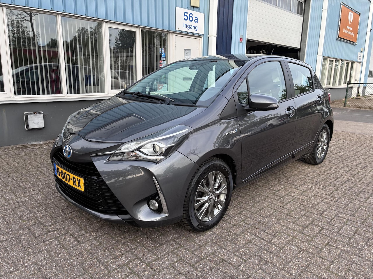 Toyota Yaris - 1.5 Hybrid Aspiration Navi Camera Lmv - AutoWereld.nl
