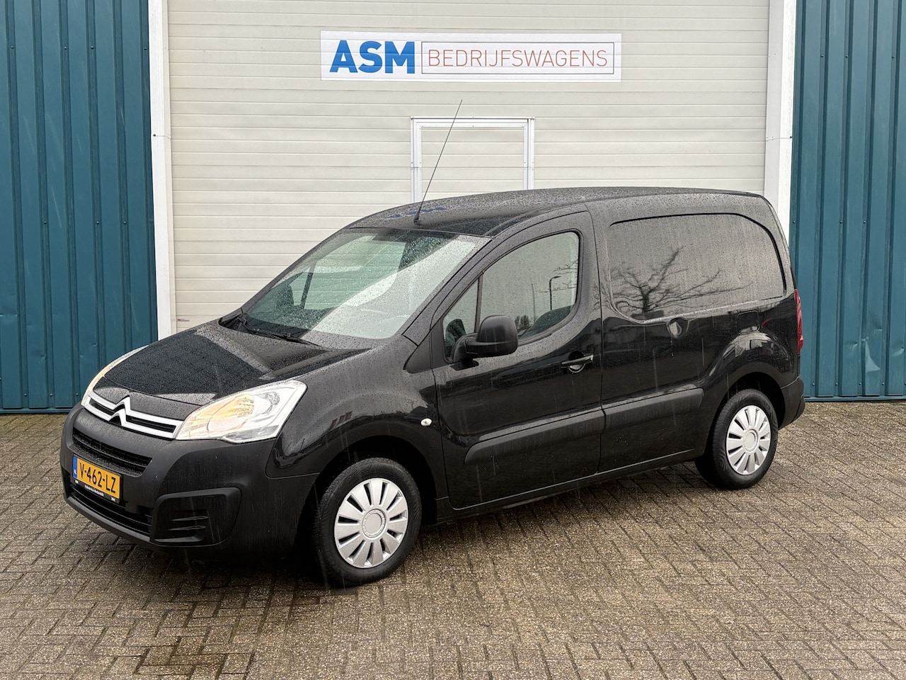 Citroën Berlingo - 1.6 75Pk BlueHDI 75 Club / Cruise / SCHUIFDEUR / Apk t/m 19-04-2027 - AutoWereld.nl
