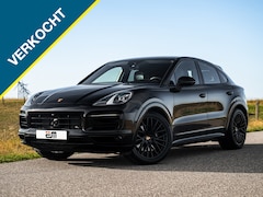 Porsche Cayenne Coupé - 3.0 E-Hybrid Pano Trekhaak 1e eig. NAP