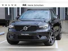 Volvo XC40 - B4 Plus Dark | Trekhaak | Verwarmbare voorstoelen en stuurwiel | 4 seizoenen banden | Prem